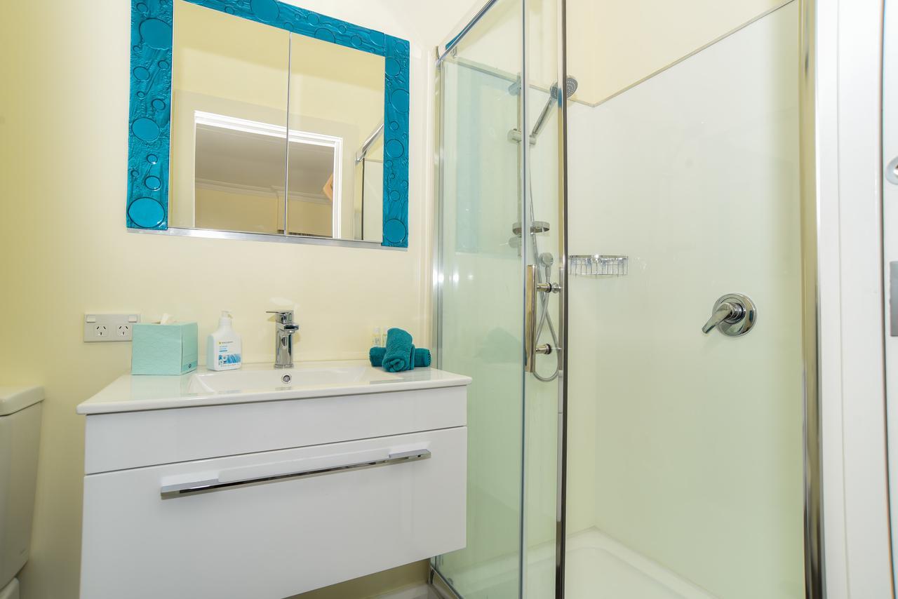 Sunny Mornington 2 Bedroom Guest Suite ดะนีดิน ภายนอก รูปภาพ