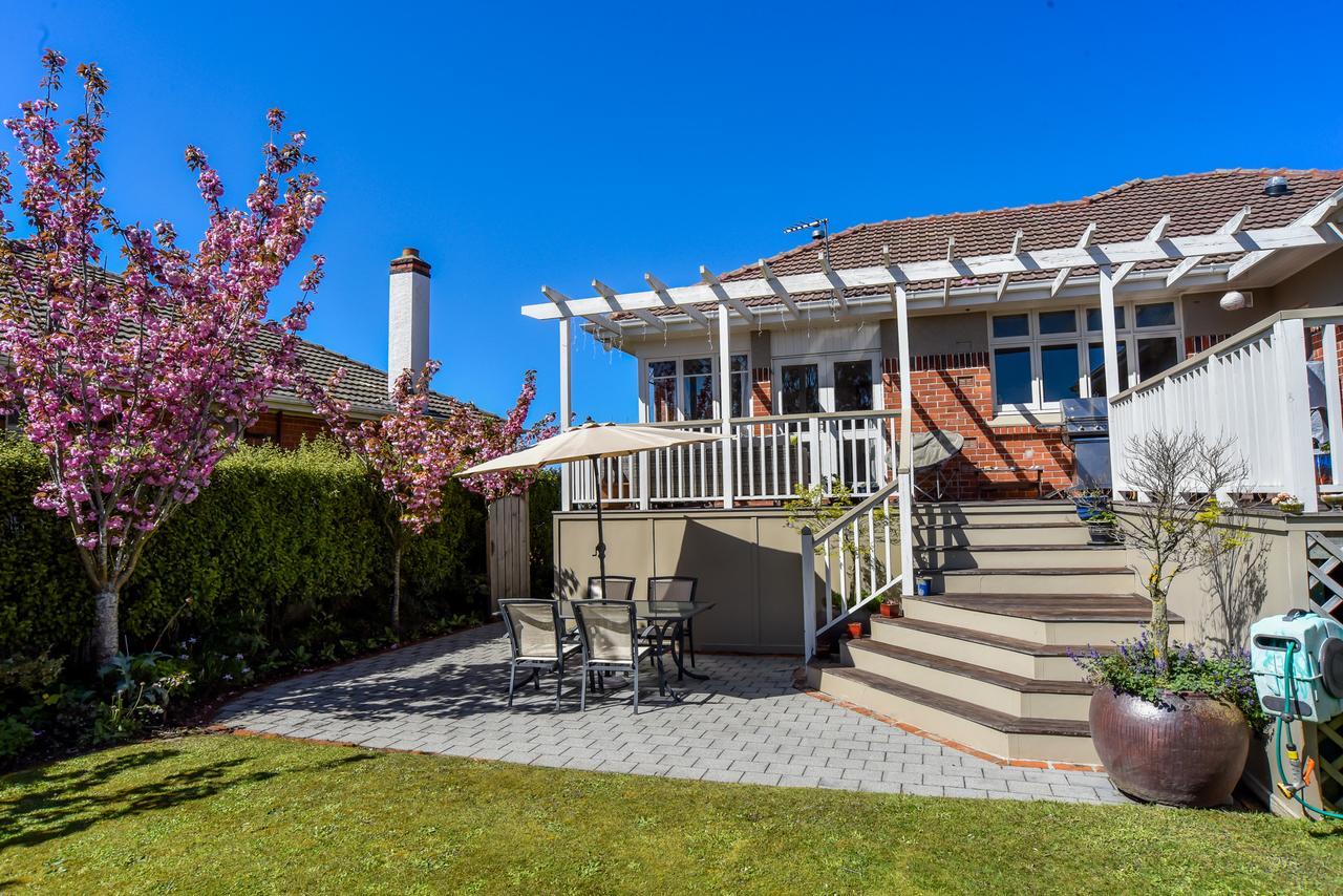 Sunny Mornington 2 Bedroom Guest Suite ดะนีดิน ภายนอก รูปภาพ